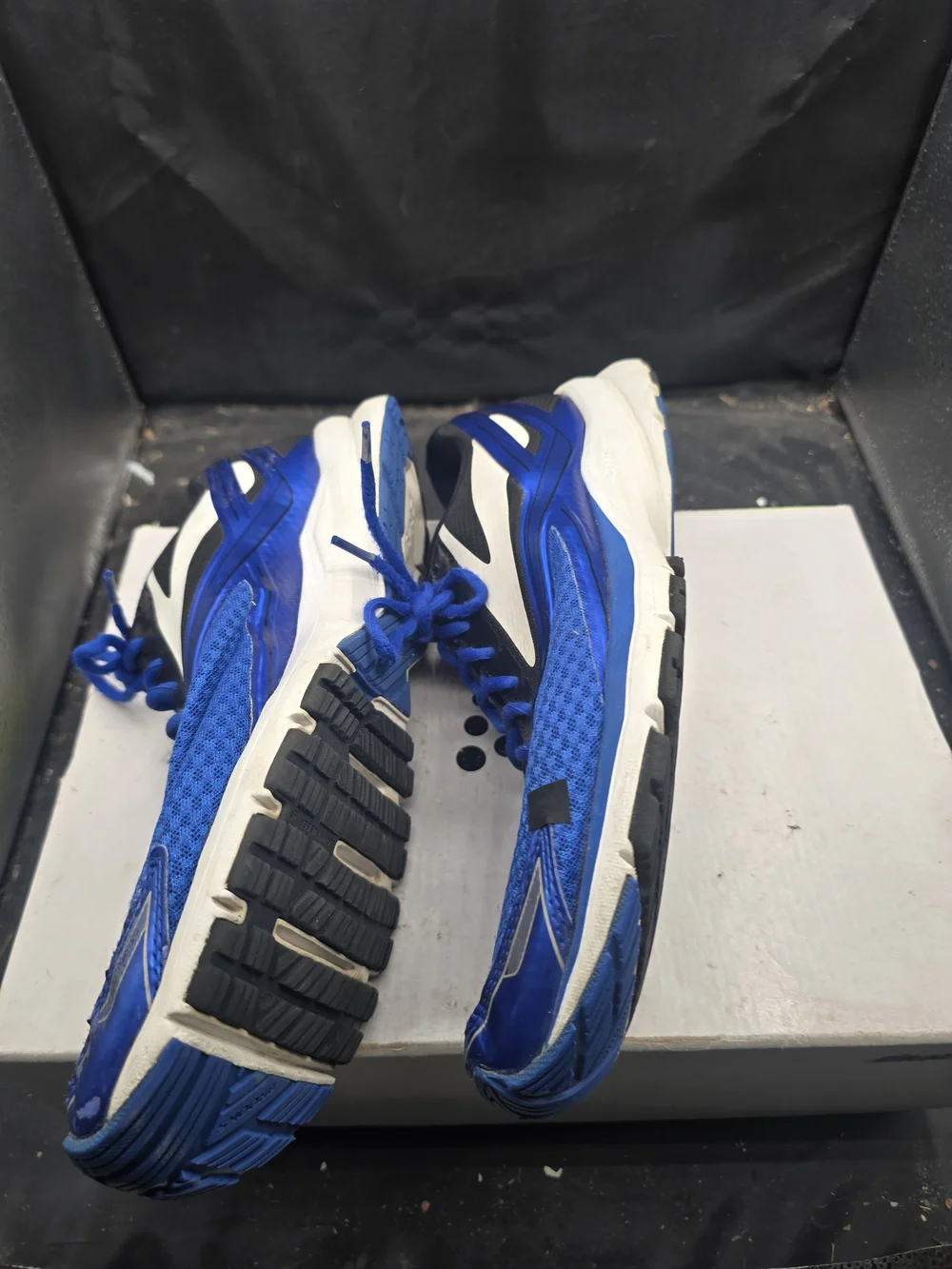 Blue Running Shoes‎ with White Accents